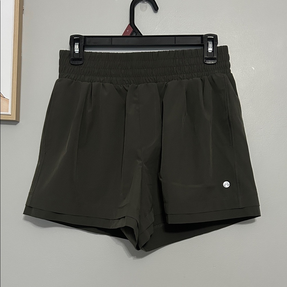 Apana Dark Green Women's Athletic Shorts